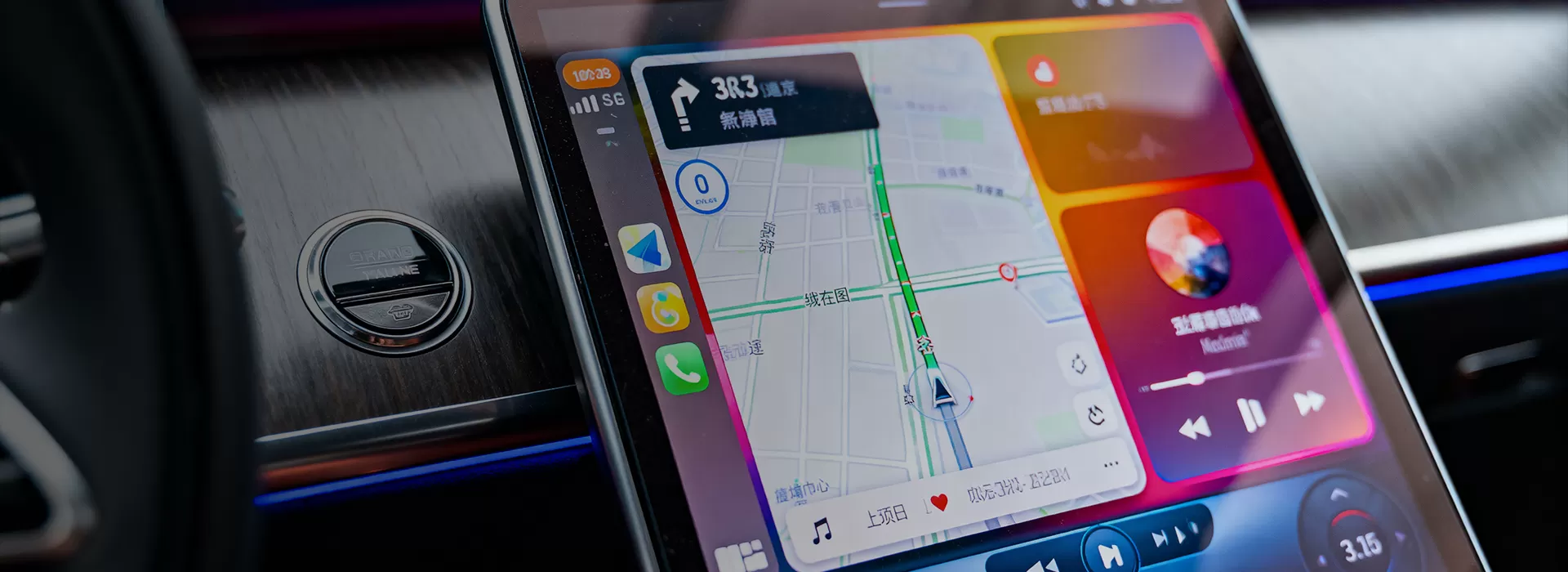 수요가 많은 자동차 디스플레이로 이익 마진을 높이십시오.